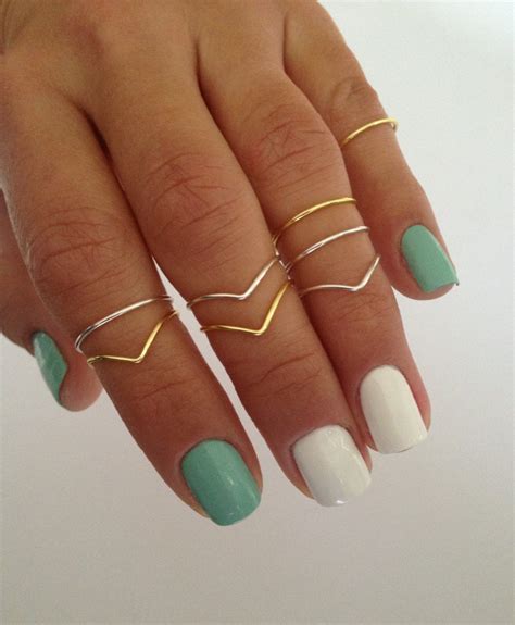 8 Midi Rings in Gold and Silver Chevron and Simple Band Midi - Etsy