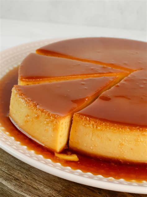 Quesillo – Venezuelan Flan » Seidy's Bakery