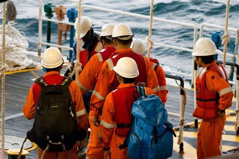 What You Should Know Before Becoming a Maritime Worker - Maintenance ...