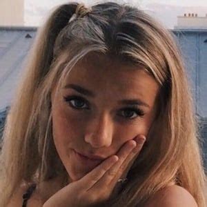 Breckie Hill - Age, Family, Bio | Famous Birthdays