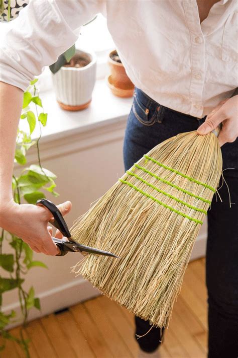 The 2-Minute Trick That Will Make Your Old Broom Work a Million Times ...