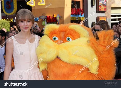 Taylor Swift Lorax Dr Seuss Lorax Stock Photo 100710427 | Shutterstock