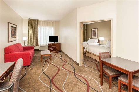 HAWTHORN SUITES BY WYNDHAM BLOOMINGTON $76 ($̶9̶3̶) - Updated 2022 ...