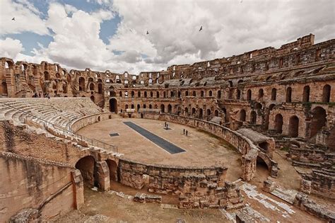 The Amphitheatre of El Jem | Amusing Planet