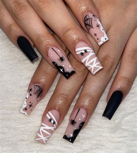 Holloween Nails, Cute Halloween Nails, Long Halloween Acrylic Nails, Cute Fall Nails, Scream ...