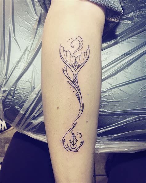 #mermaid #anchor #blacktattoo #mermaidtail | Mermaid tattoos, Mermaid tail tattoo, Trendy tattoos