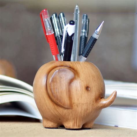 Wood-Carving-Elephant-Pencil-Holder-Fashion-Creative-Wooden-Pen-Holder.jpg