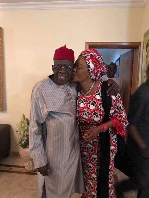 Bola Tinubu Gets Kiss From Wife As They Celebrate Valentine Together. Photos - Politics - Nigeria