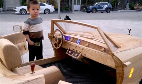 This Guy Built a Wooden Rolls-Royce Boat Tail for His Kid