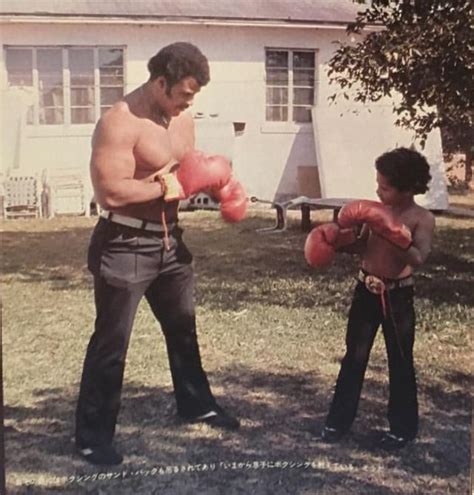 Rare and Adorable Photos of Dwayne “The Rock” Johnson With His Father ...