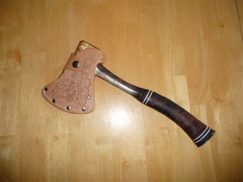 Vintage Estwing 24A Leather Grip Hatchet w/ No. 1 Leather Sheath ...