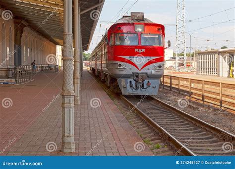 DR1 Train at Vilnius Railway Station Editorial Photography - Image of ralaquo, inkeliai: 274245427