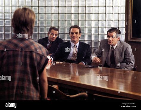 THE CLIENT (1994) TOMMY LEE JONES, ANTHONY HEALD CLNT 001FOH Stock Photo - Alamy