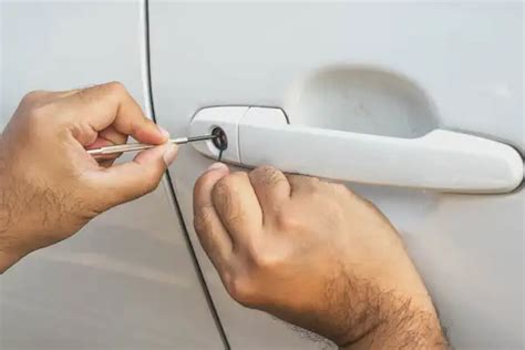 Vehicle Lockout Service: What, Why, and How! - In NewsWeekly