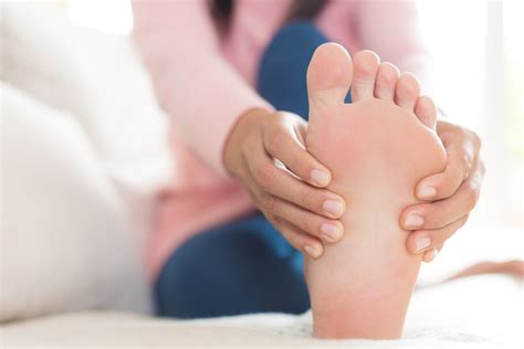 Diabetic Feet: How Diabetic Foot Ulcers Get Started | The Healthy
