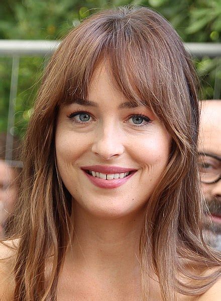 Famosos Famosas Atores e Atrizes de todos os ramos: Dakota Mayi Johnson ...