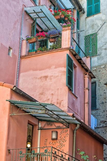 Premium Photo | Monterosso cinque terre old house