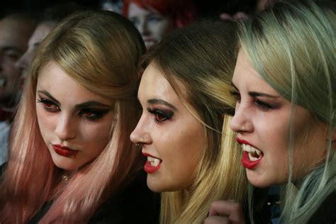 Where To Find The Most Realistic Vampire Teeth For Halloween