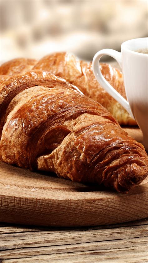 Croissant Wallpapers (46+ images inside)