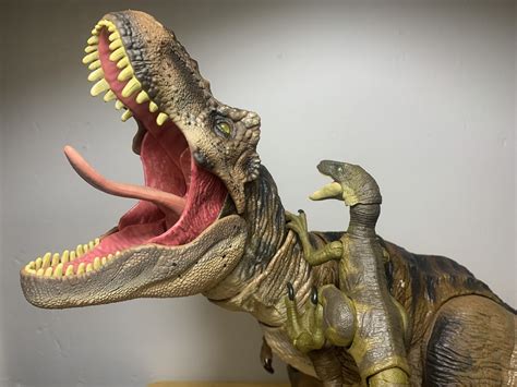 Tyrannosaurus (Hammond Collection by Mattel) | Dinosaur Toy Blog