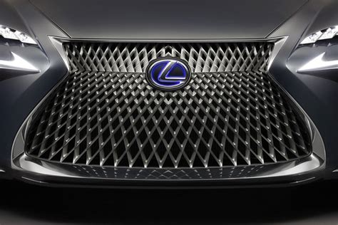 Lexus LF-FC Concept grille