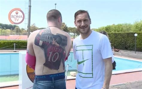 Watch Francesco Totti meet superfan with picture of Roma legend ...