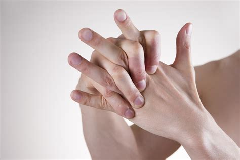 Knuckle cracking: Annoying and harmful, or just annoying? - Harvard Health Blog - Harvard Health ...