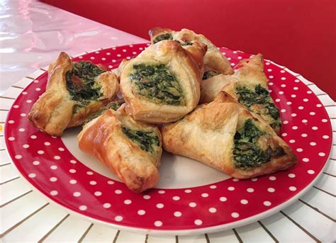[Homemade] Spinach puffs! | Healthy recipes, Food, Healthy