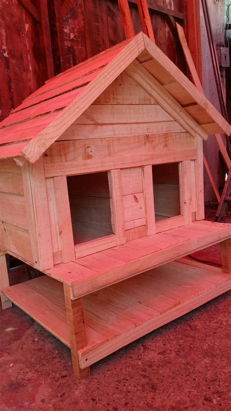 Pin by Alyssa Mayerik on DIY | Cat house plans, Outdoor cat house, Outside cat house