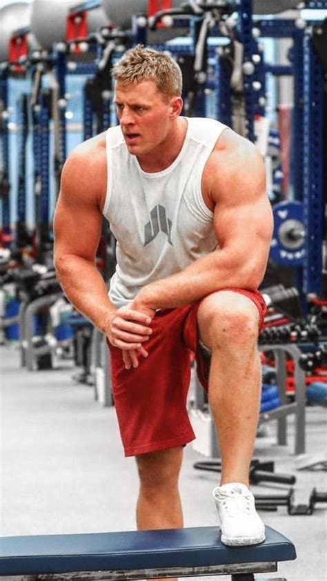 Pin by Me on SPM- a JJ Watt, NFL | Hot country men, Rugby men, Body building men