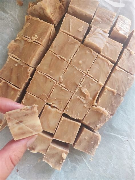 [Homemade] Nutella and white chocolate fudge : r/food