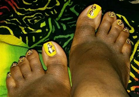 African pedicure | Pedicure, Nail art, Face