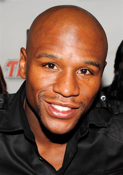 File:Floyd Mayweather, Jr. at DeWalt event.jpg - Wikipedia, the free ...