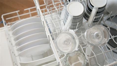 Experts reveal that most of us have been stacking our dishwashers wrong