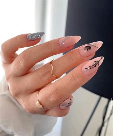 Stunning and elegant nail art designs 2023 – Artofit