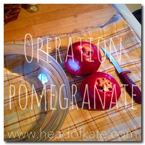 How to Open a Pomegranate