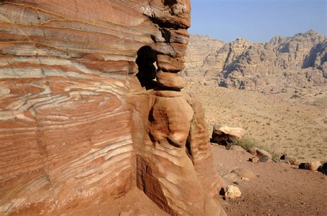 Rock art at Petra (1) | Petra | Pictures | Jordan in Global-Geography