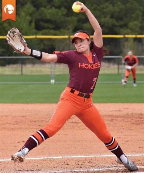 8 Incorrect Softball Pitching Mechanics