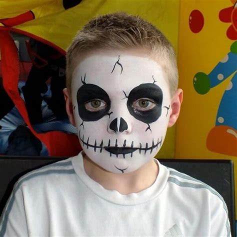 60 Easy Halloween Face Painting Ideas For Kids & Adults