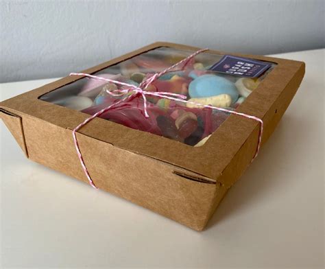 Personnalisé Rose TikTok Pick & Mix Sweet Box-Ribbon / Tag. - Etsy Canada