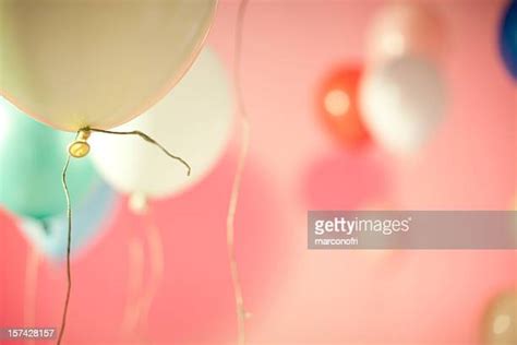 Grand Opening Balloons Photos and Premium High Res Pictures - Getty Images
