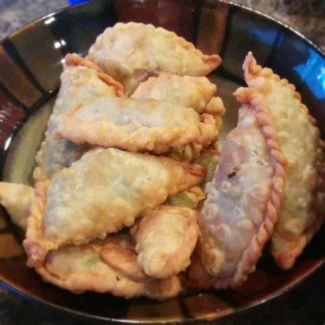 Arabic pastry samboosa Appetizer Recipes, Appetizers, Saudi Arabia, Ramadan, Foodies, Pastry ...