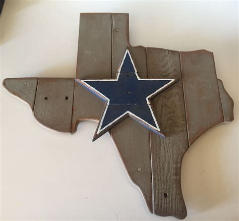 Dallas Cowboys wood sign | Wood projects, Texas decor, Wood crafts