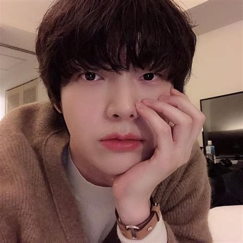 @aagbanjh on Instagram: “🤔” | Ahn jae hyun instagram, Ahn jae hyun ...