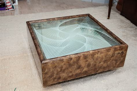 Mid-Century Modern Mirrored Glass Coffee Table | EBTH