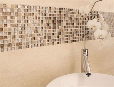 Mini Mix Mosaic: Small pieces of glass mosaic mixed with coordinating ...