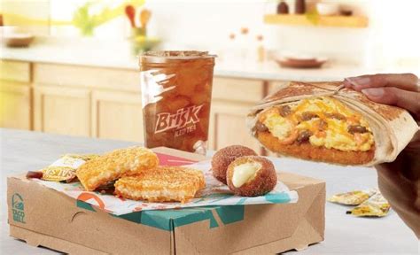 Taco Bell Tests $5 Bell Breakfast Box with More Entree Choices