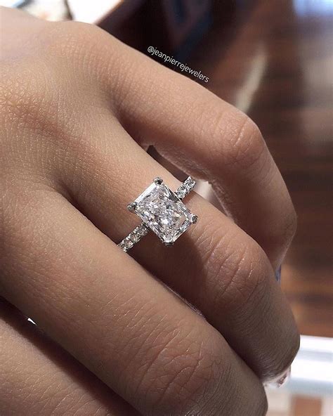 60 Fantastic Emerald Cut Engagement Rings + Expert Tips