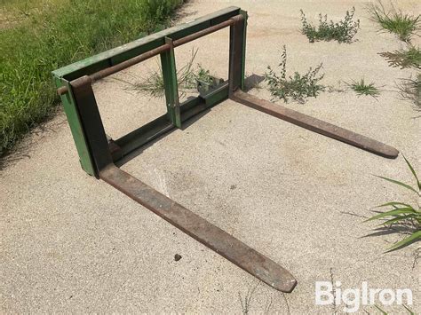 John Deere 3-Pt Pallet Fork Attachment BigIron Auctions