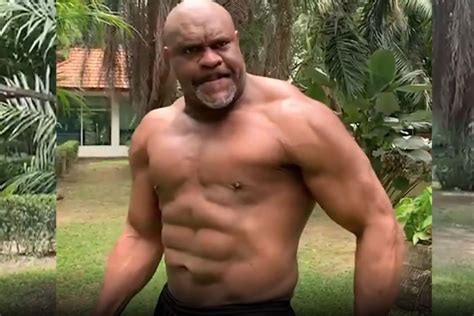 Jacked Bob Sapp calls out Mike Tyson: ‘I will rip your heart out ...